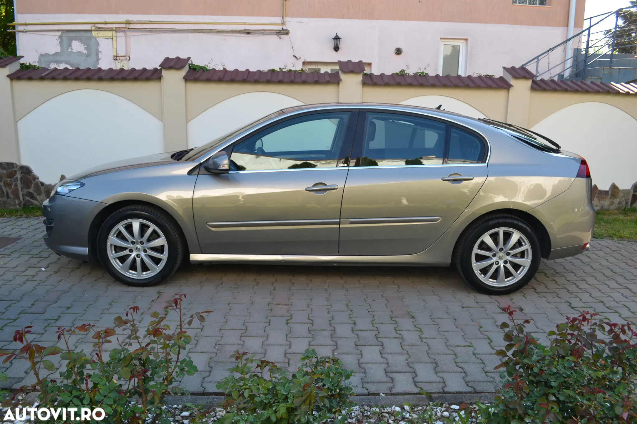 Renault Laguna - 2
