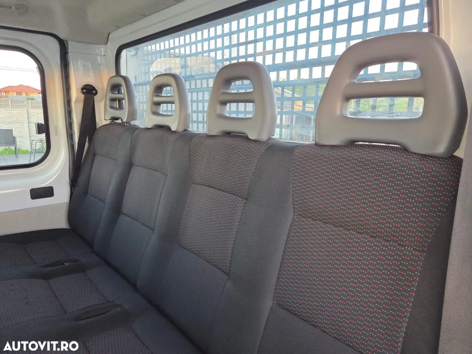 Peugeot Boxer Doka 7locuri+Bena L=2.90m - 17