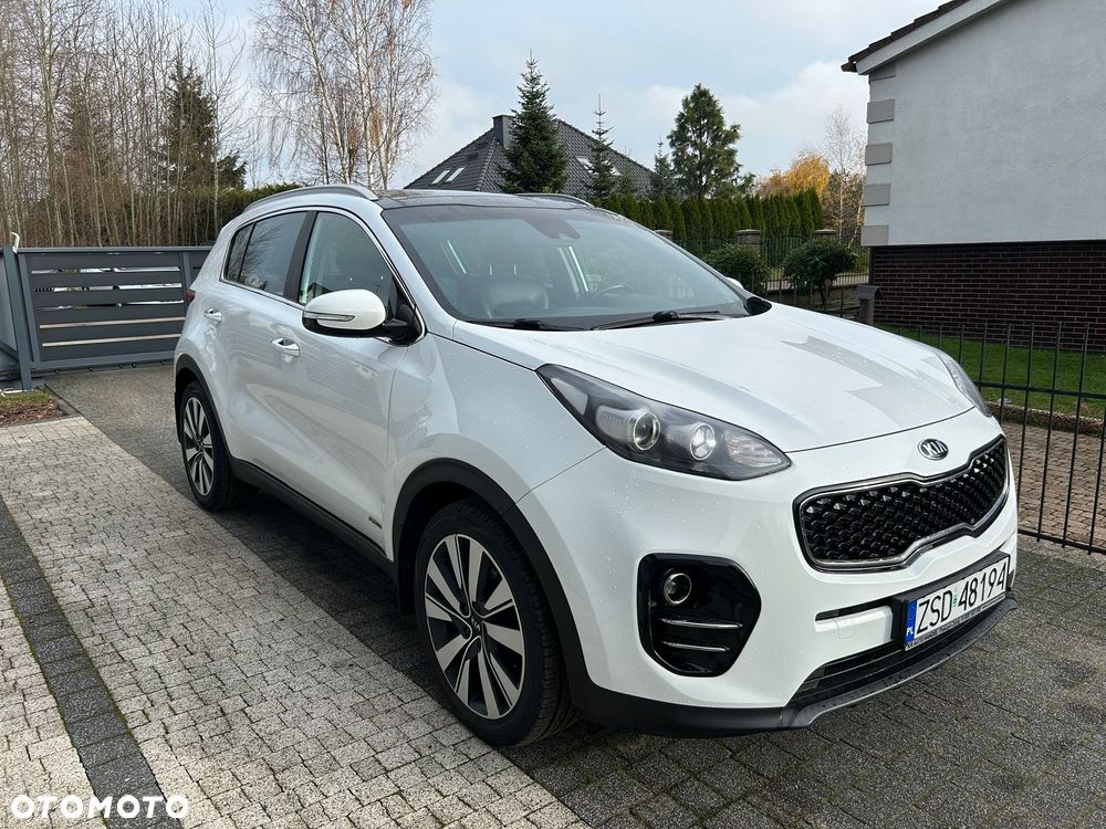 Kia Sportage 2,0 CRDI AWD Vision - 24