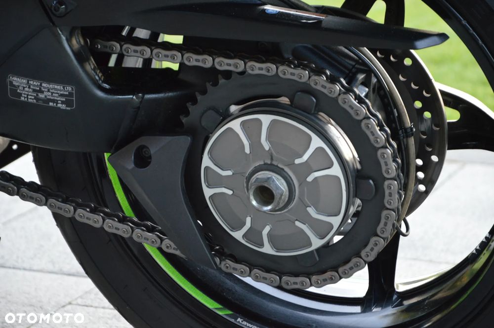Kawasaki Ninja H2 SX - 24