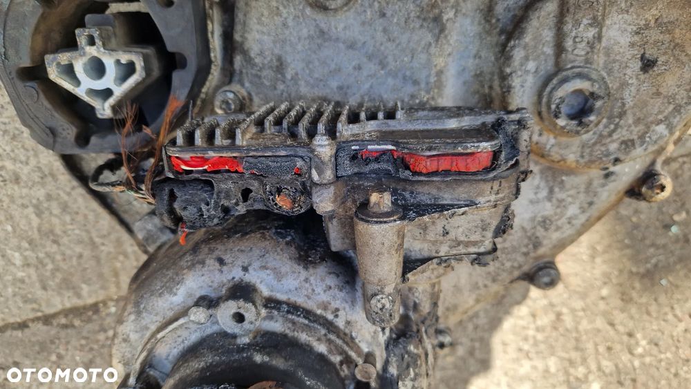 BMW X6 E71 REDUKTOR SKRZYNI BIEGÓW 7610586 - 3