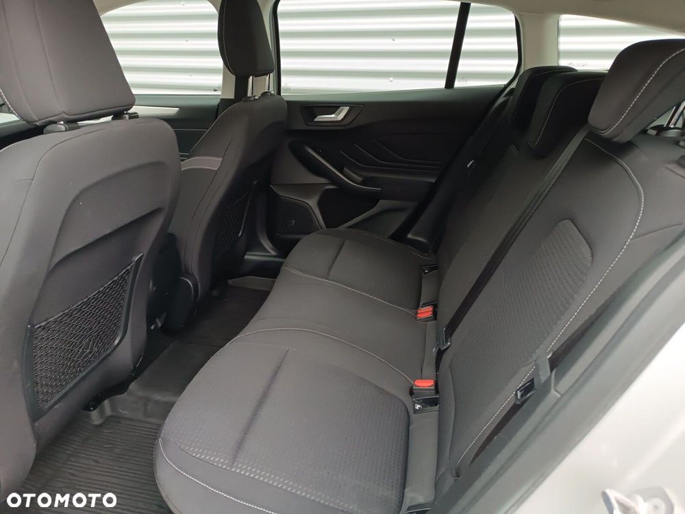 Ford Focus 1.0 EcoBoost Trend Edition Business - 31