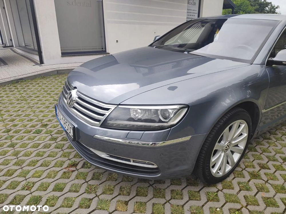Volkswagen Phaeton - 8