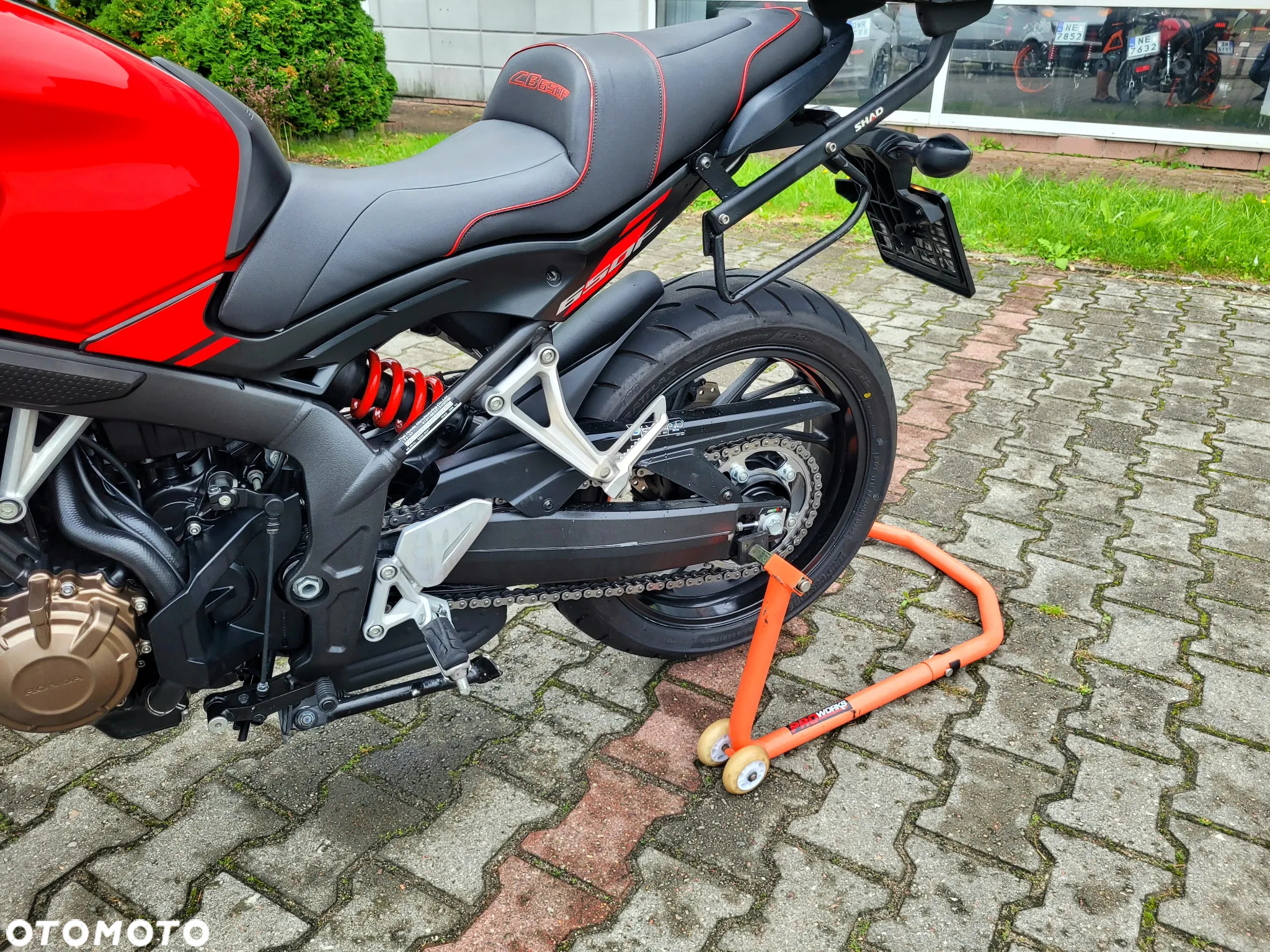 Honda CB - 23