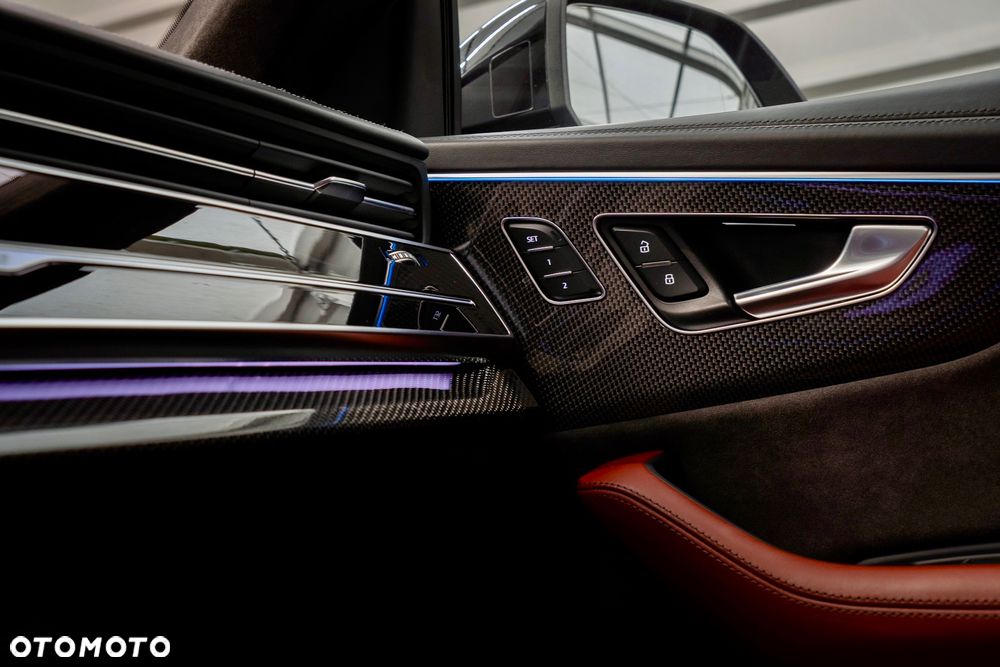 Audi SQ8 TFSI Quattro Tiptronic - 33