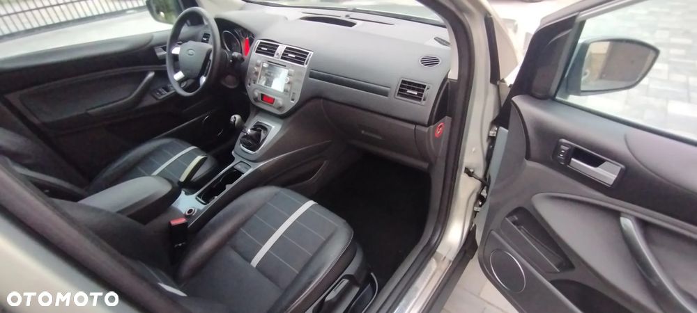 Ford Kuga 2.0 TDCi 4WD Titanium - 13