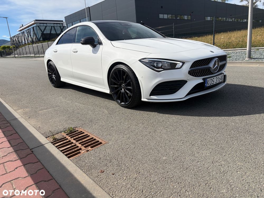 Mercedes-Benz CLA 180 7G-DCT AMG Line - 4