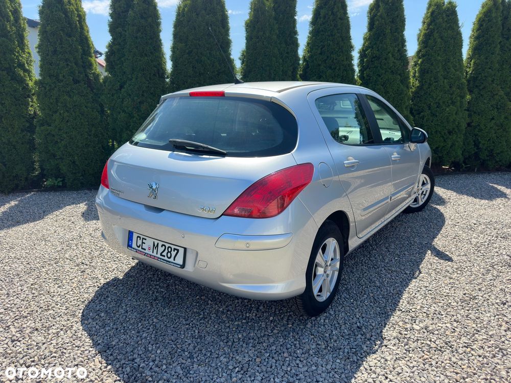 Peugeot 308 120 VTi Style - 4