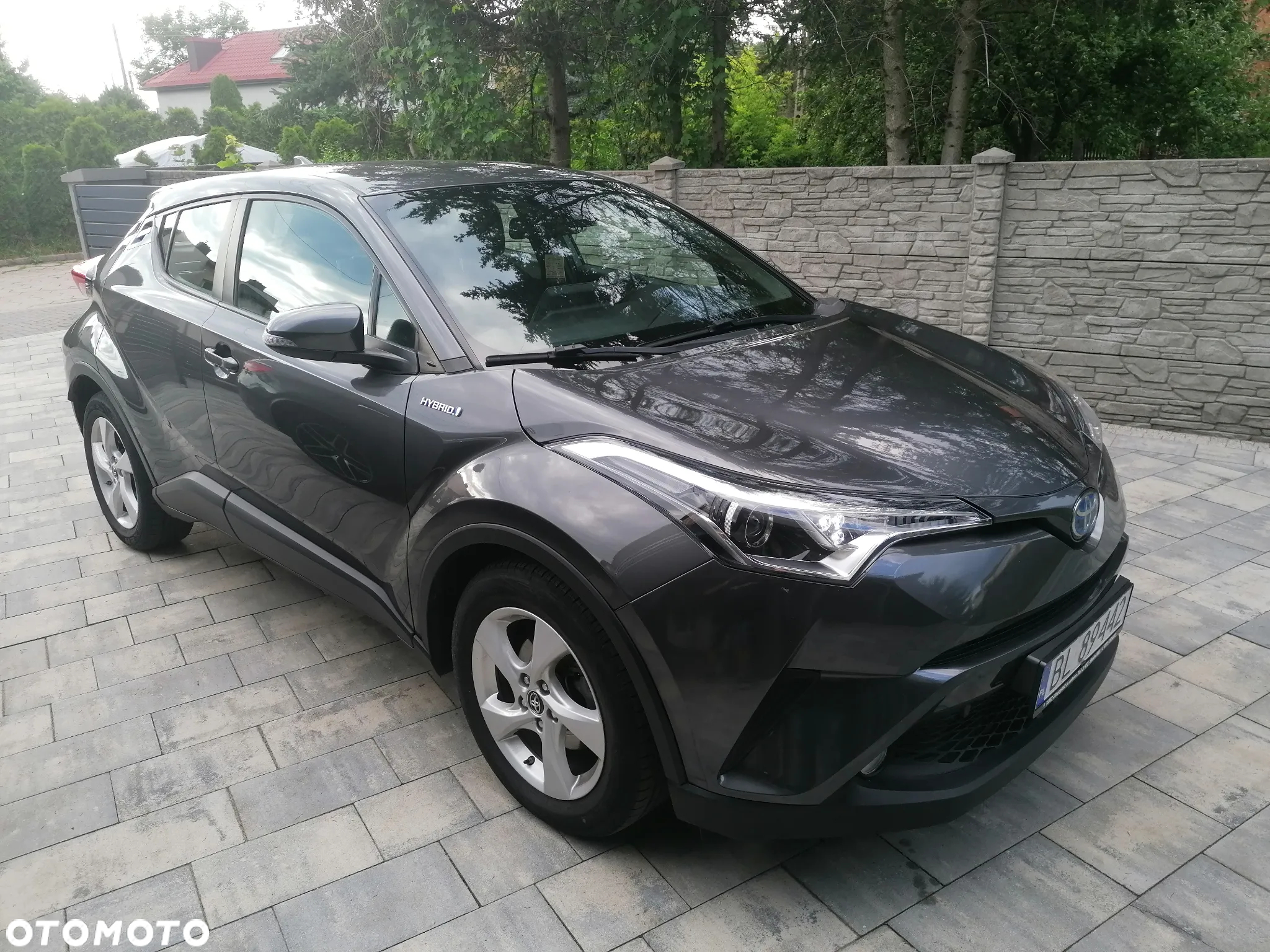 Toyota C-HR 1.8 Hybrid Premium - 2