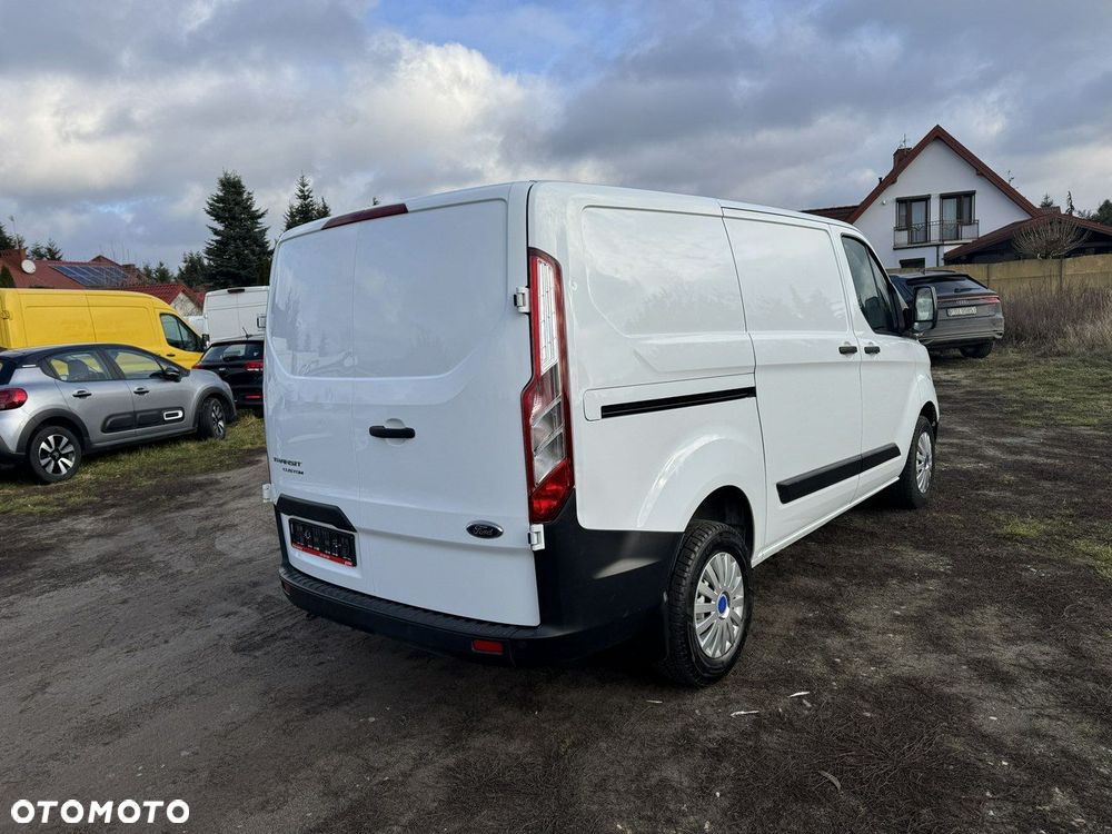 Ford Transit Custom - 5