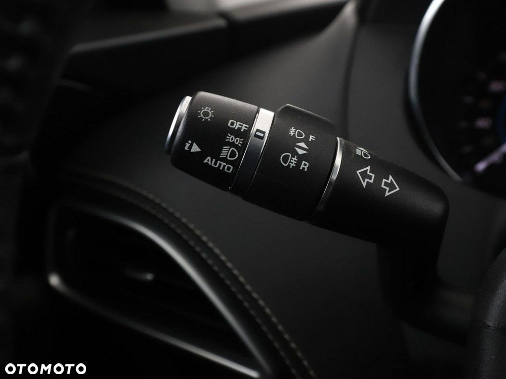 Jaguar F-Pace 2.0 i4D AWD R-Sport - 34