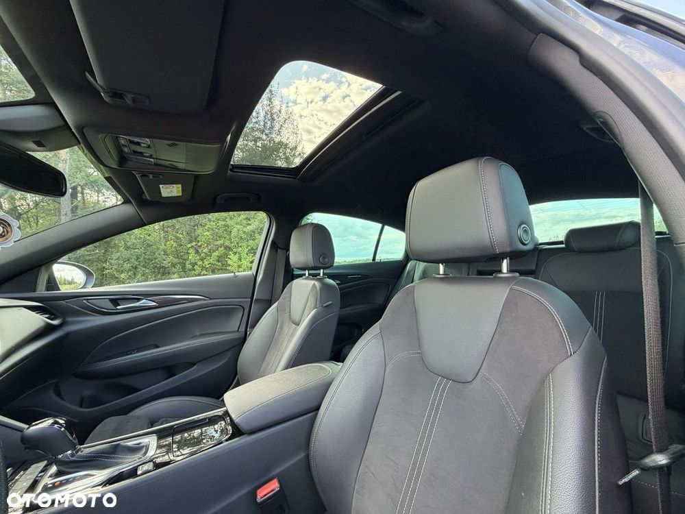 Opel Insignia - 23
