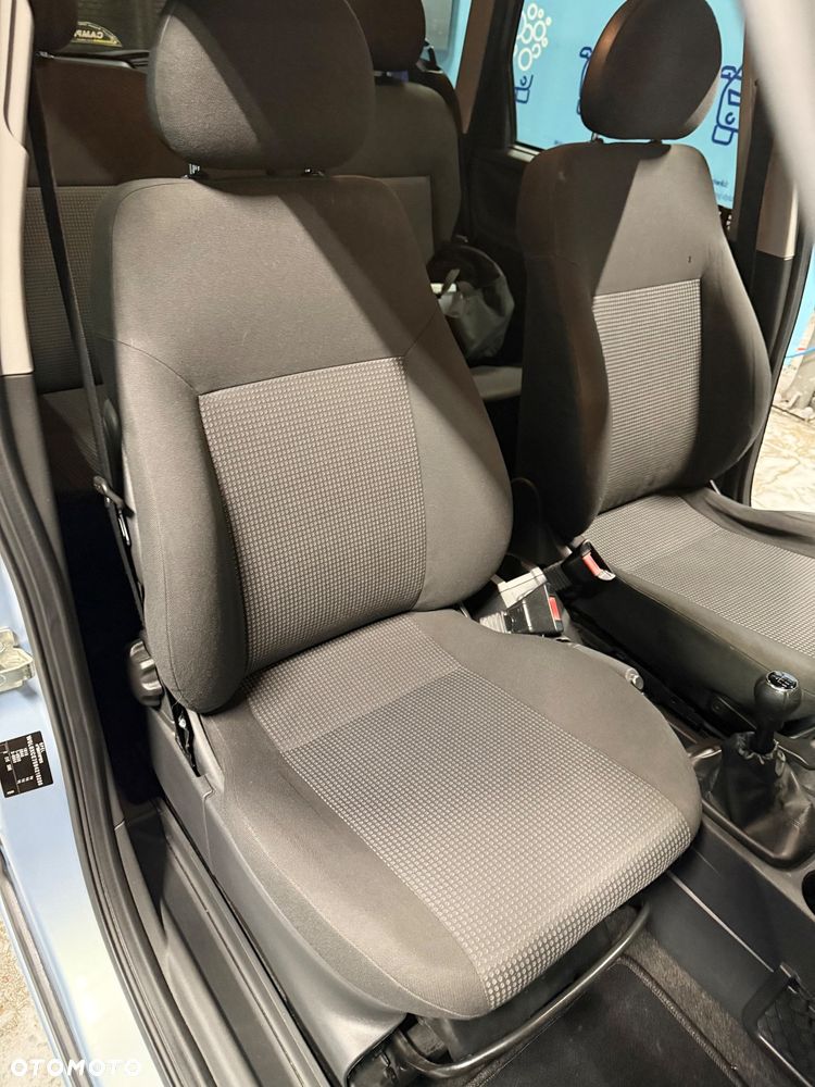 Opel Meriva 1.4 - 26