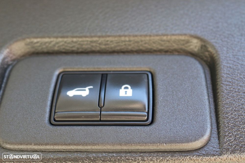 Nissan X-Trail 1.5 e-Power N-Connecta 7L e-4force - 38