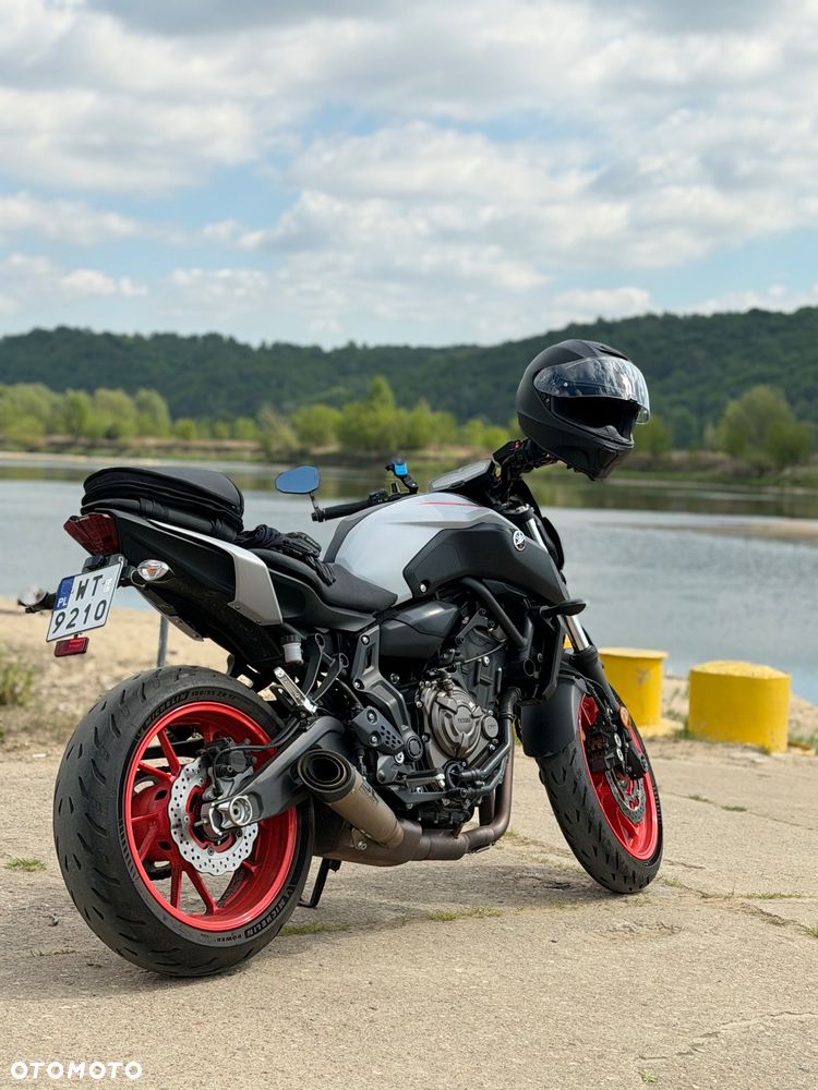 Yamaha MT - 2