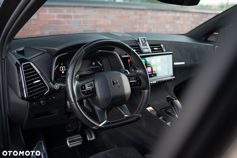Citroën DS7 Crossback PureTech 180 PERFORMANCE LINE - 24