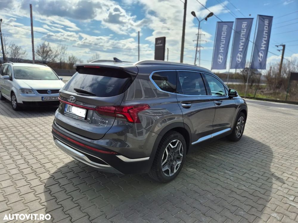 Hyundai Santa Fe - 11