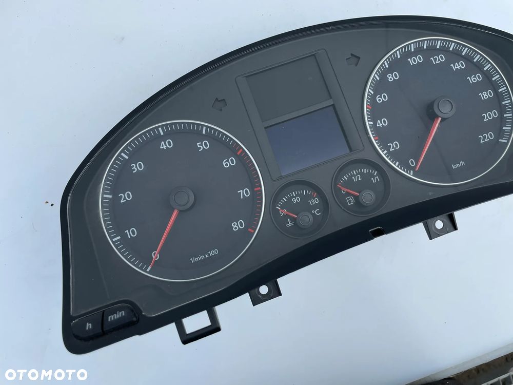 Licznik zegary vw Golf V 1.4 16V BCA 1K0920862HX - 2