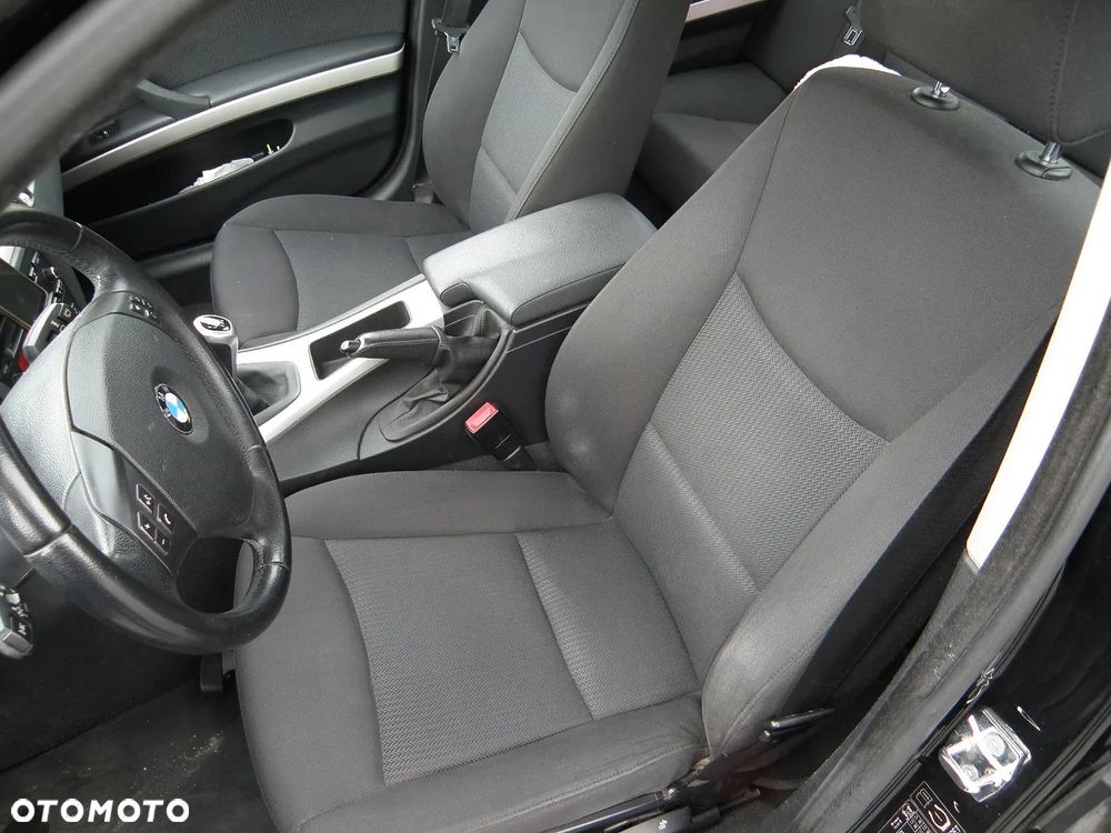 BMW Seria 3 318d - 7