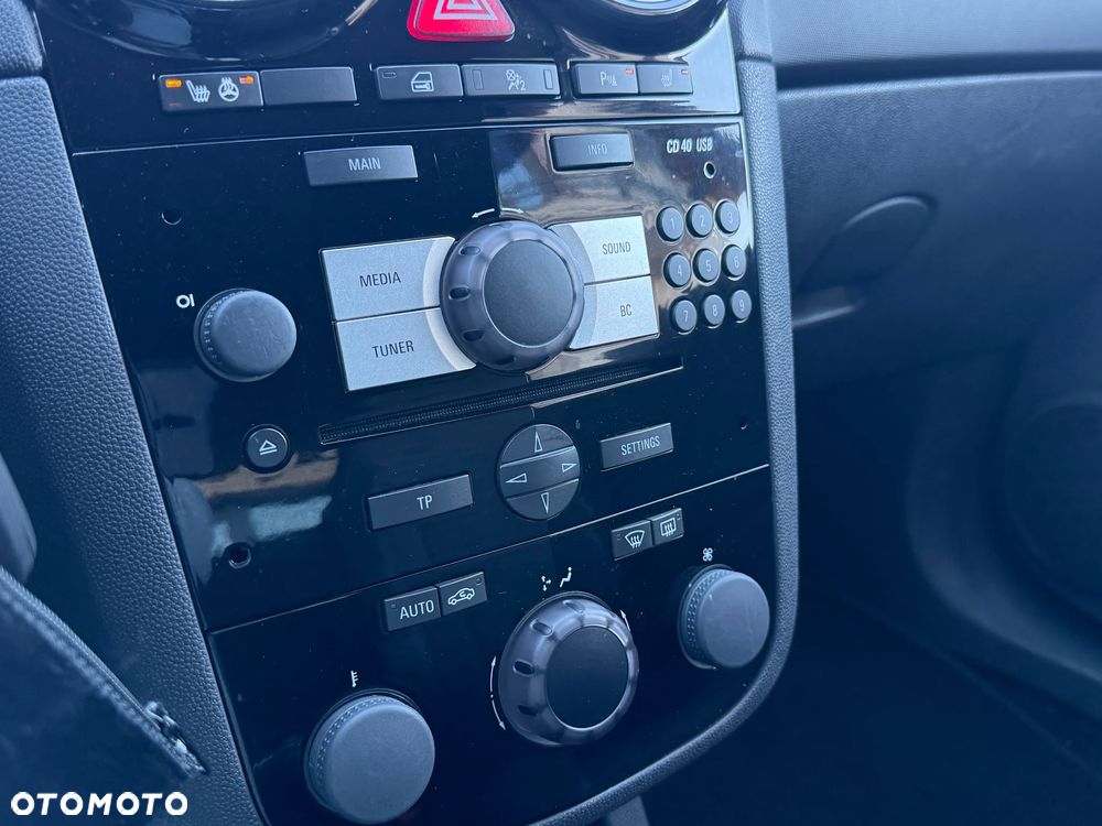 Opel Corsa 1.2 16V Energy - 22