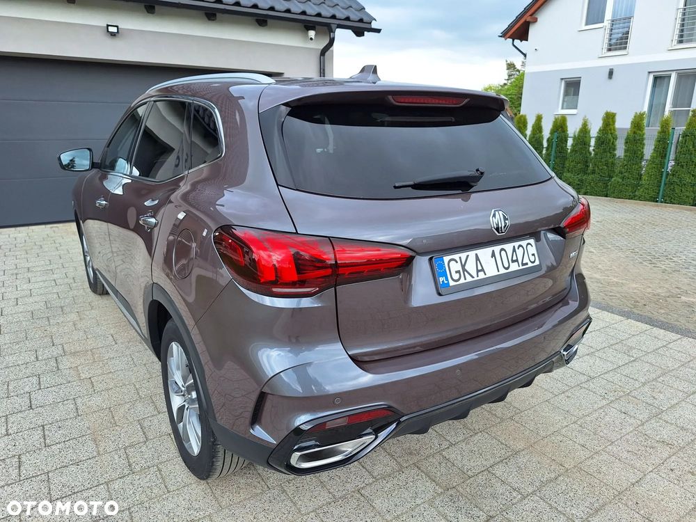 MG HS 1.5 T-GDI Excite DCT - 4