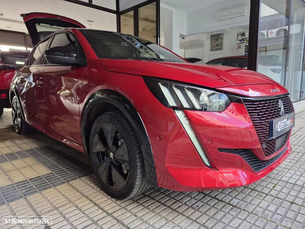 Peugeot e-208 50 kWh GT - 14