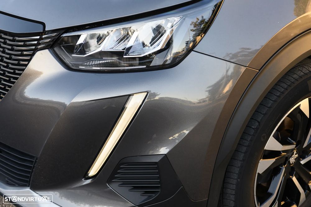 Peugeot 2008 1.2 PureTech Allure Pack - 11
