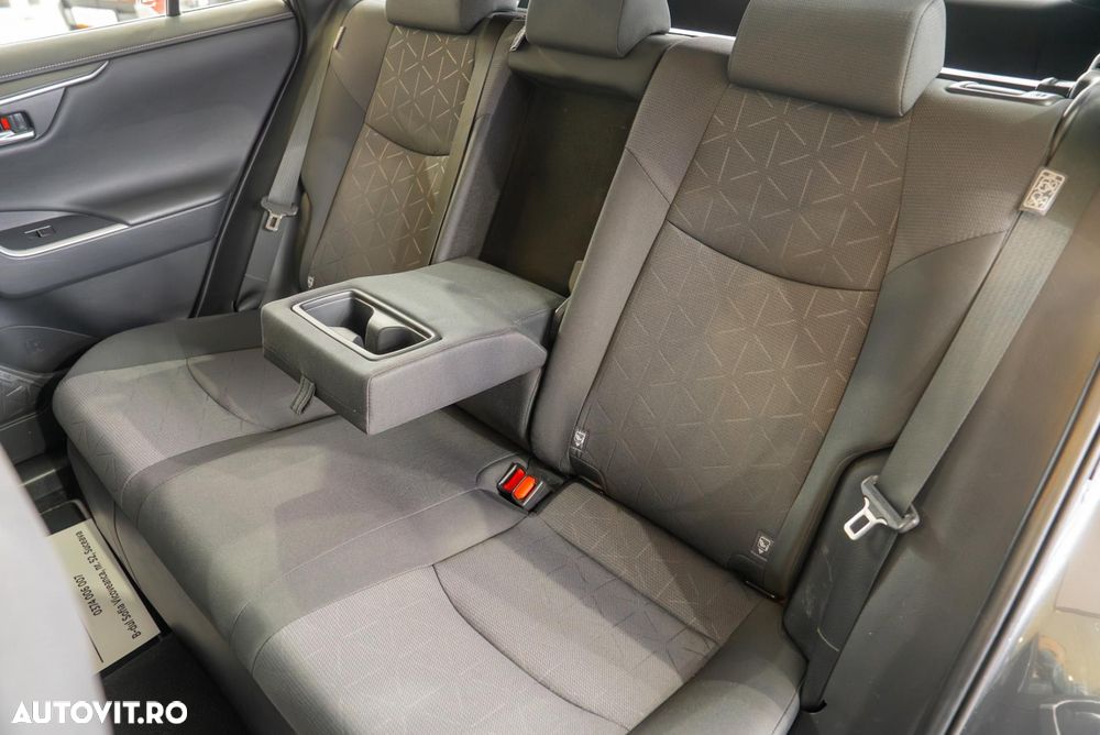 Toyota RAV4 2.5 Hybrid VVT-iE 4x2 Dynamic - 23