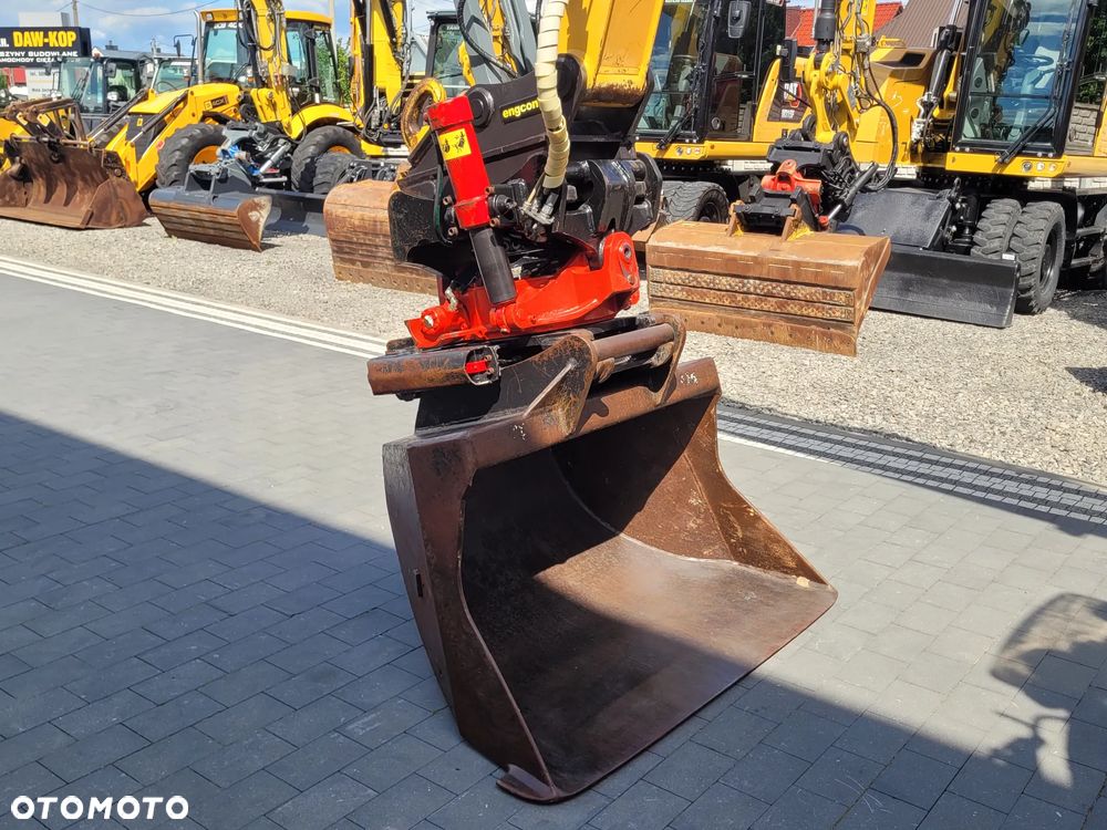 Liebherr 900 C / ROTOTILT ze szczypcami / 5400h / STAN IDEALNY !! / - 17