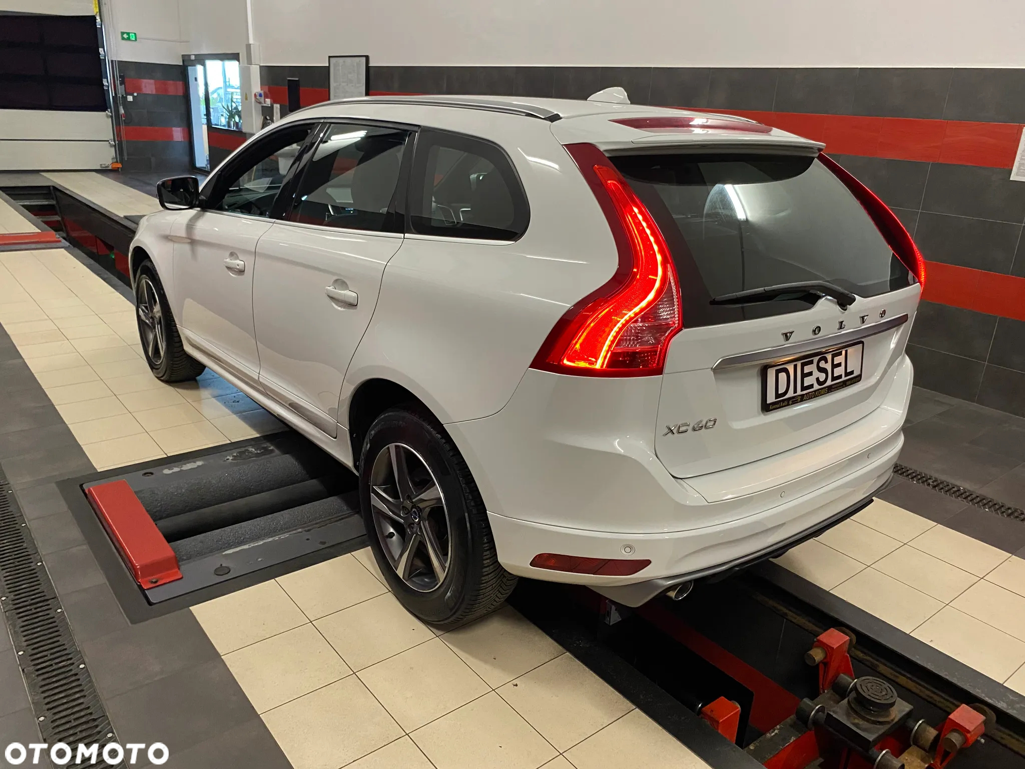 Volvo XC 60 D4 Geartronic RDesign - 7