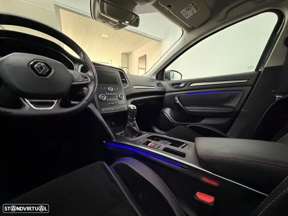 Renault Mégane 1.2 TCE Limited - 9