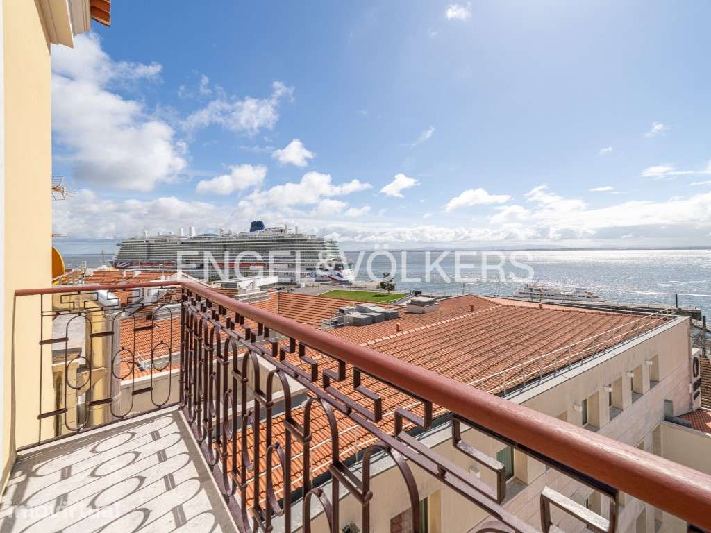 Penthouse T2 com Vista Deslumbrante sobre o Rio Tejo, em Alfama - Grande imagem: 2/37