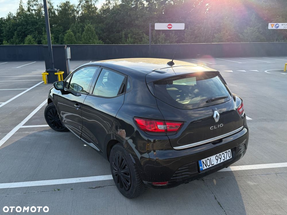 Renault Clio 1.2 16V Authentique - 7
