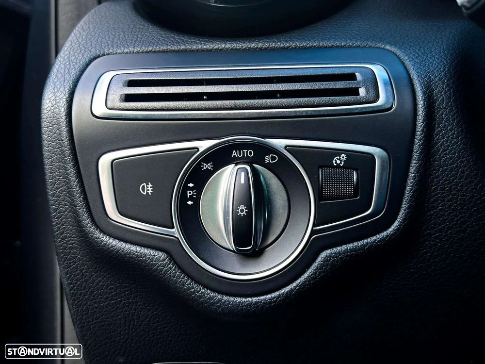 Mercedes-Benz GLC 250 d Coupé AMG Line 4-Matic - 17