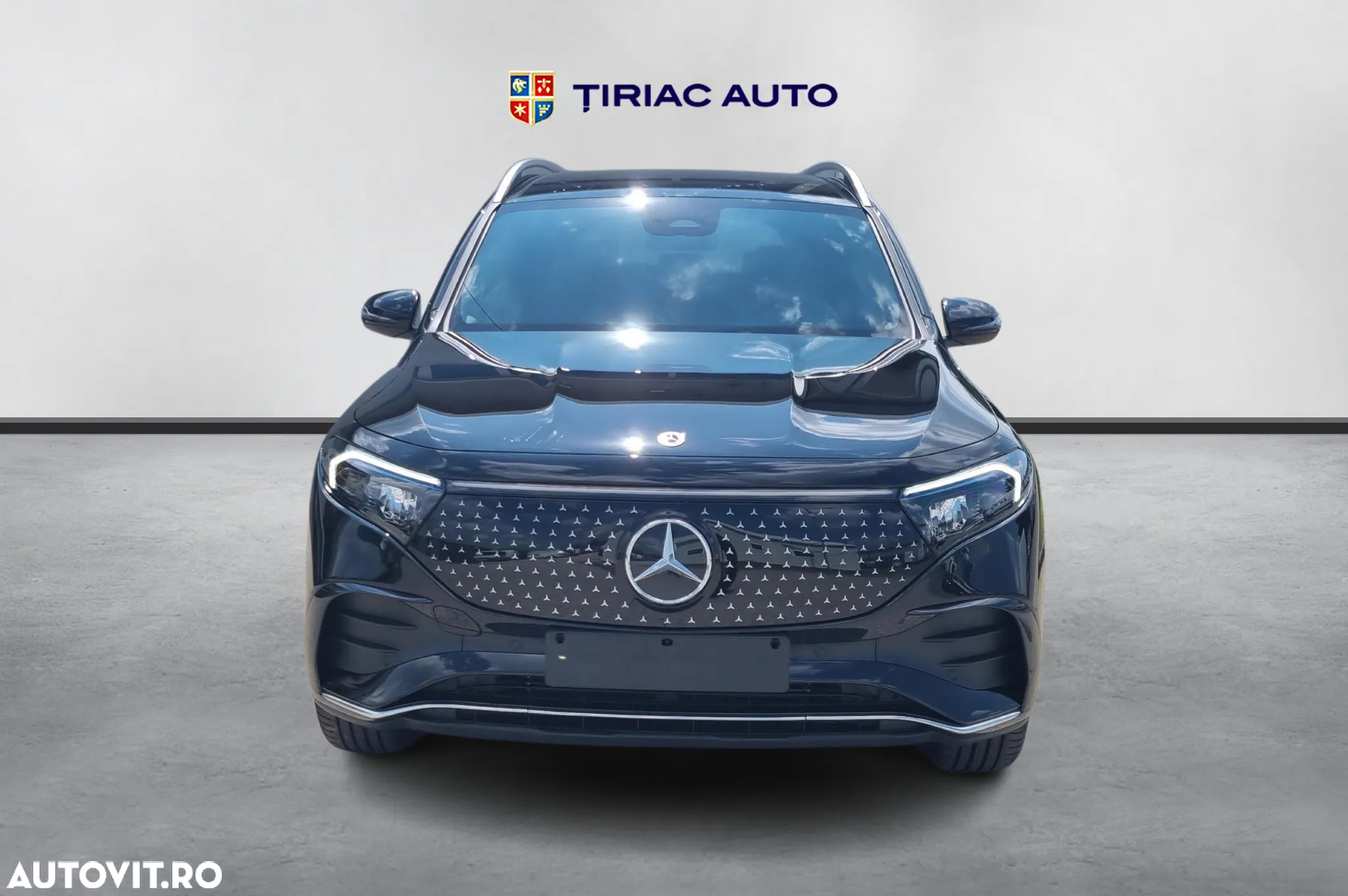 Mercedes-Benz EQB 300 4MATIC - 8