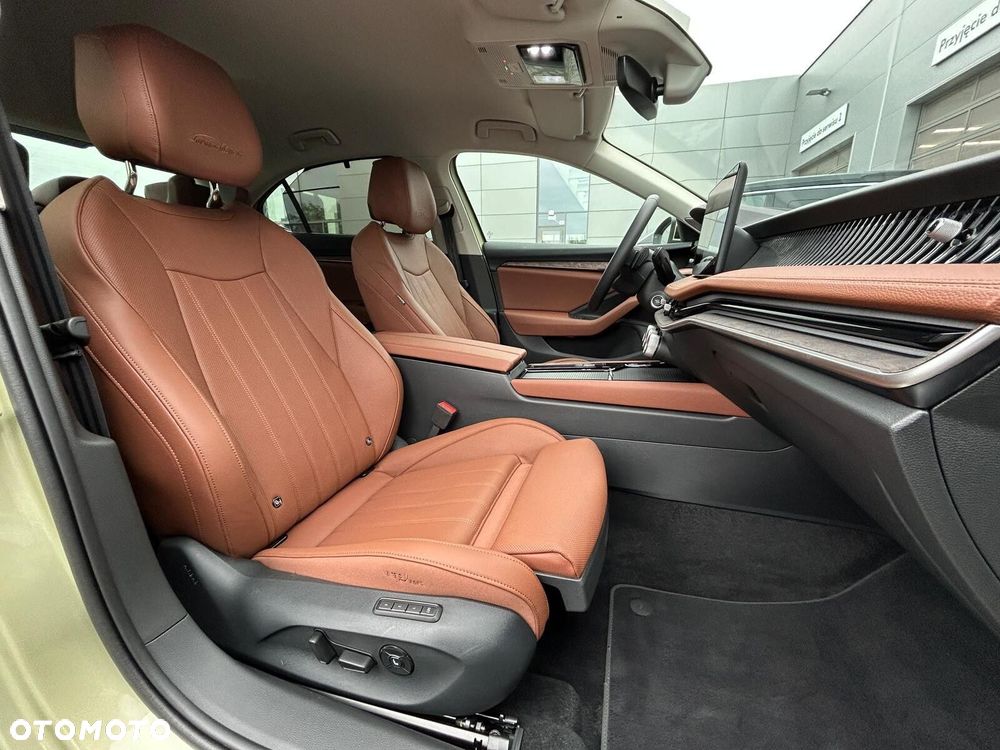 Skoda Superb 2.0 TSI 4x4 L&K DSG - 20