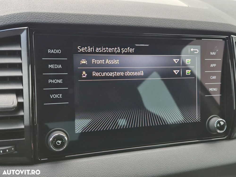 Skoda Karoq 2.0 TDI SCR 4x4 DSG Sportline - 22