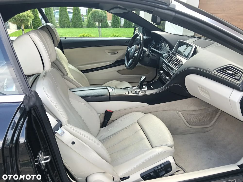 BMW Seria 6 650i - 6