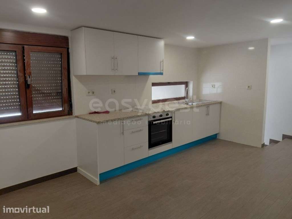 Moradia T2 Nova a Estrear na aldeia de Vilarinho dos Galegos - Moga... - Grande imagem: 5/18