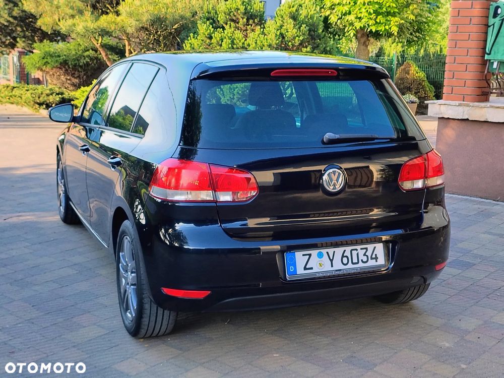 Volkswagen Golf 1.6 Trendline - 32