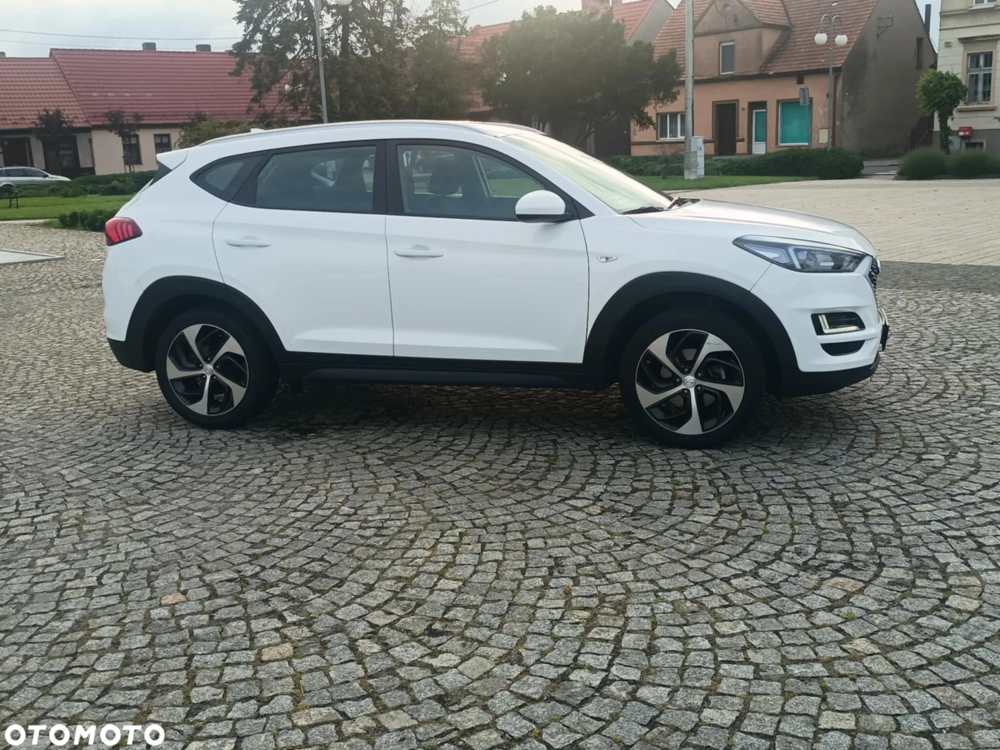 Hyundai Tucson 1.6 GDI BlueDrive Classic 2WD - 2