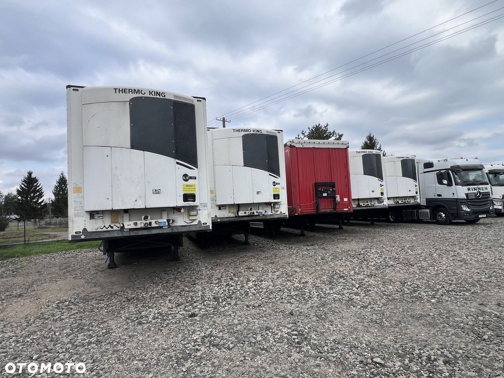 Schmitz Cargobull SKO - 8