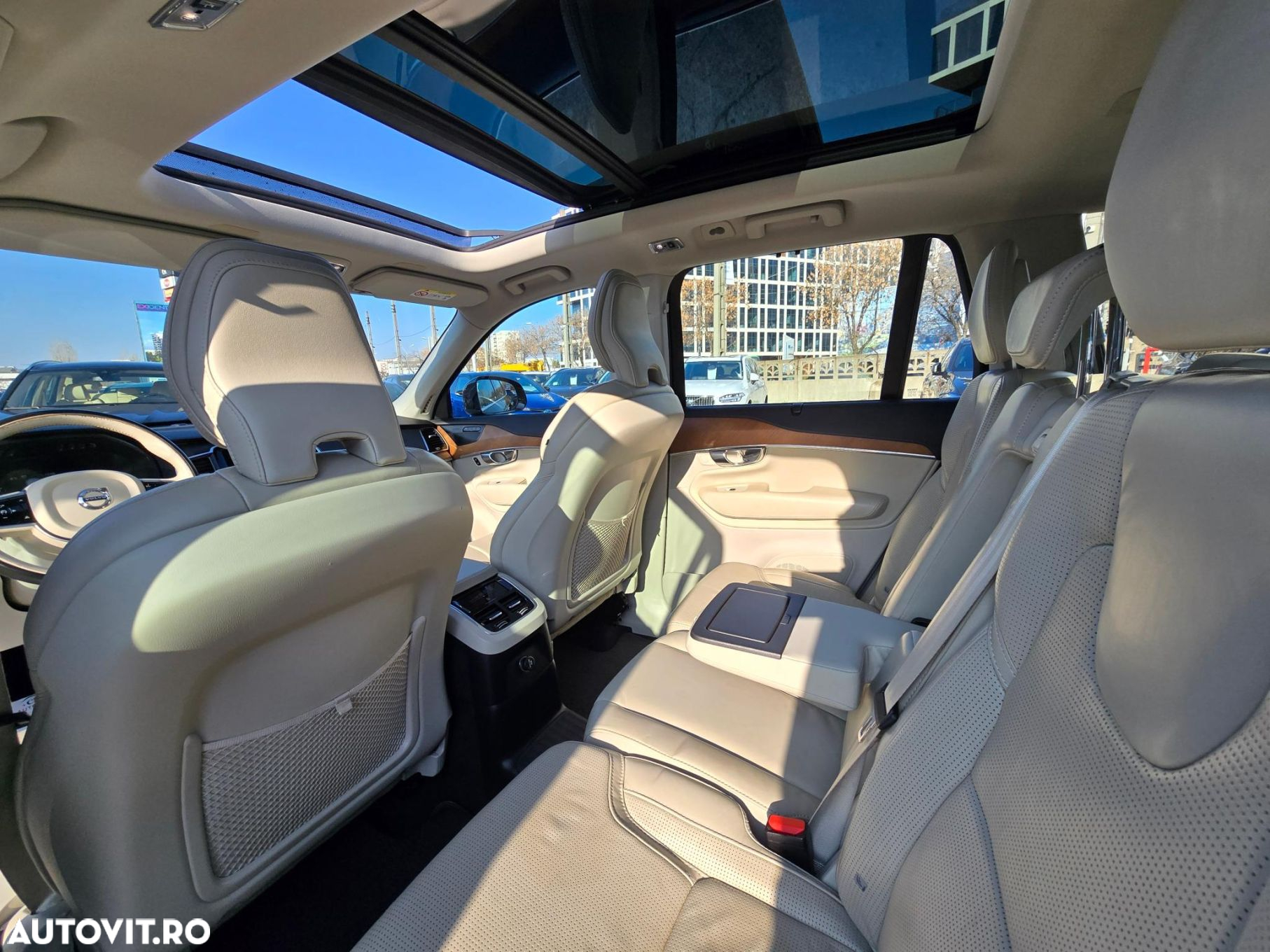 Volvo XC 90 T8 AWD Twin Engine Geartronic Inscription - 33