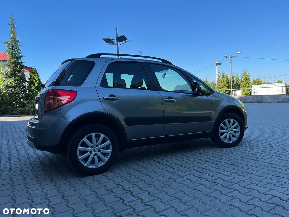 Suzuki SX4 Classic 1.6 VVT 4x4 Style - 29