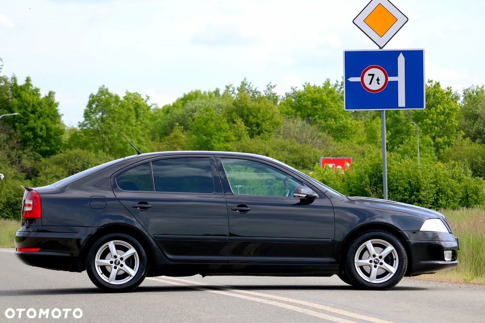Skoda Octavia 2.0 TDI DPF Elegance - 19