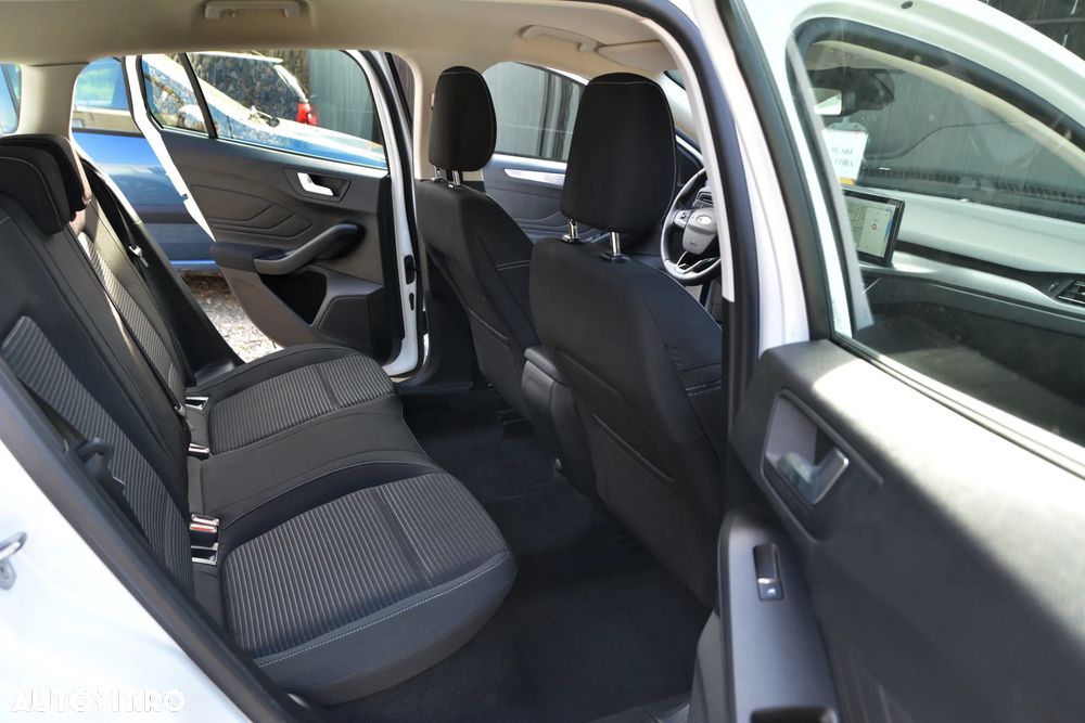 Ford Focus 1.5 EcoBlue Start-Stopp-System Aut. ACTIVE - 14