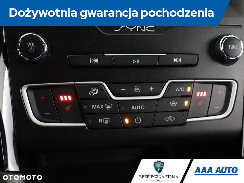Ford Mondeo - 21