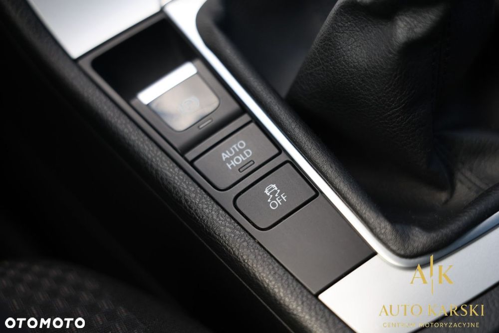 Volkswagen Passat - 26