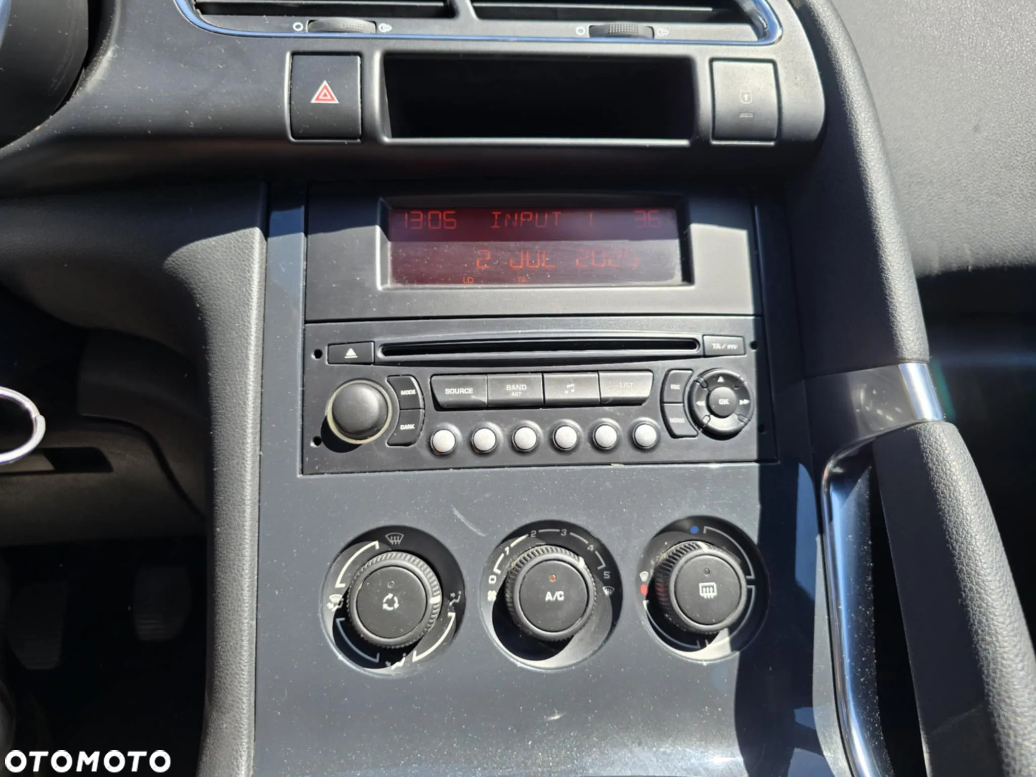 Peugeot 3008 1.6 Premium - 33