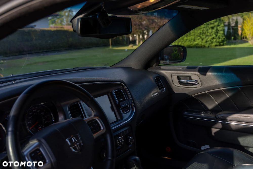 Dodge Charger - 9